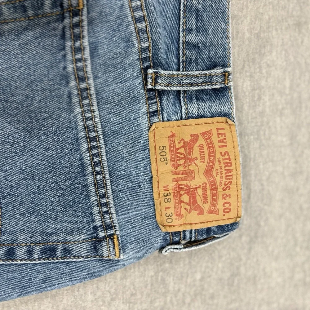 Levi's 505 Regular Fit Straight Leg Jeans‎ Men's 38x30 Medium Wash Blue Denim